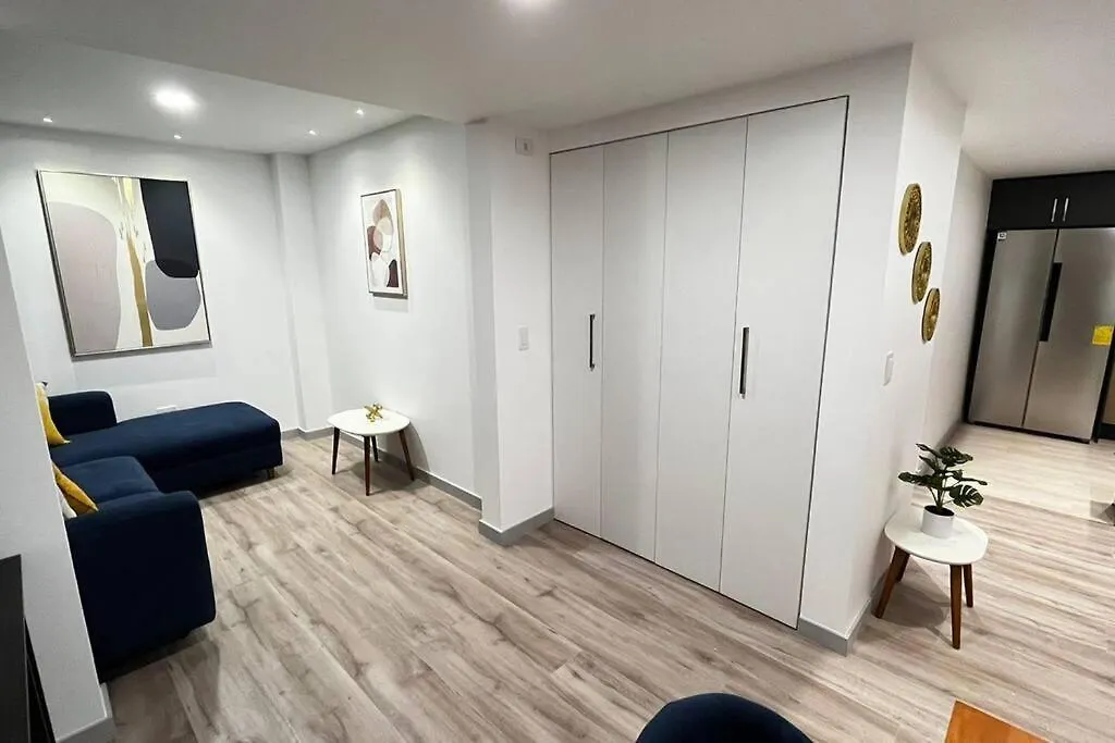 Minisuite Con Ubicacion Estrategica En Monteserrin Quito Apartmán